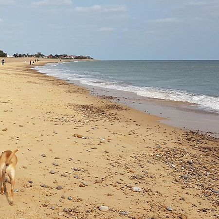 Regatta - A Lakeview Apartment In Thorpeness - Aldeburgh Coastal Cottages エクステリア 写真