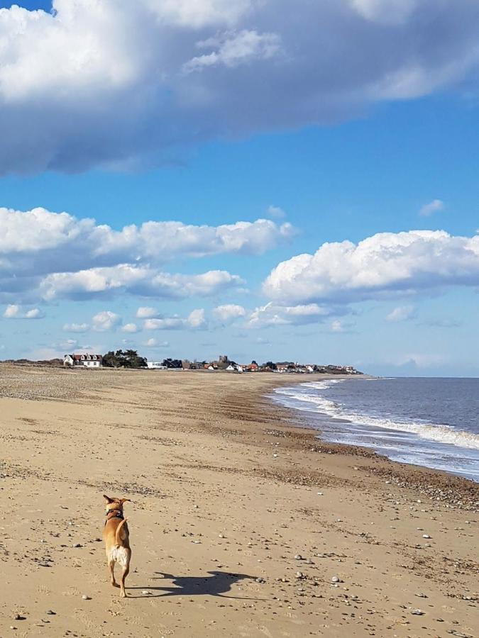 Regatta - A Lakeview Apartment In Thorpeness - Aldeburgh Coastal Cottages エクステリア 写真