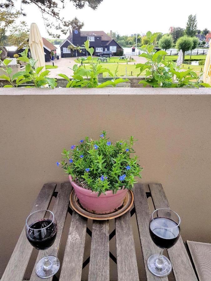 Regatta - A Lakeview Apartment In Thorpeness - Aldeburgh Coastal Cottages エクステリア 写真